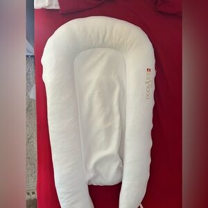 DockATot Grand + Ivory Corduroy Over